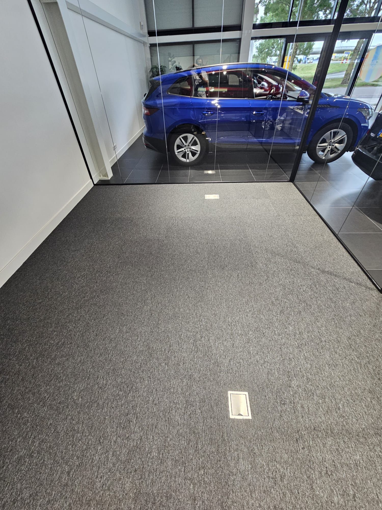 Tapijttegels Van Mossel kantoor